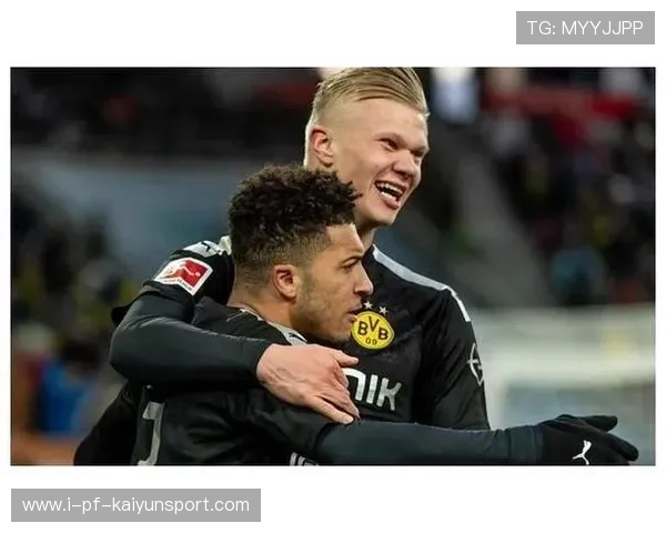 多特中前场配合默契造成对手失衡的魅力与启示